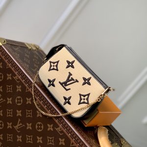 Louis Vuitton Mini Pochette Accessories-15.5 x 10.5 x 4CM - Image 3
