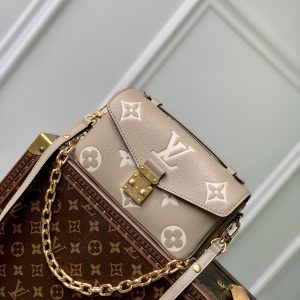Louis Vuitton Pochette Metis East West Handbags- 21.5 x 13.5 x 6CM - Image 2