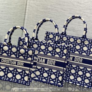 Diro Book Tote