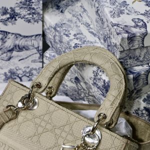 Lady Diro Handle Bag-24CM - Image 4