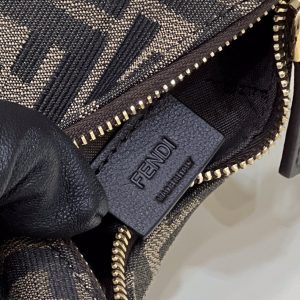 Fendi Graphy Bag-16.5x14x5CM - Image 6
