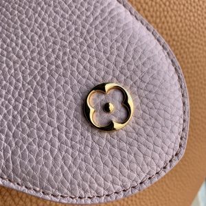 Louis Vuitton Capucines Handlebag - Image 7