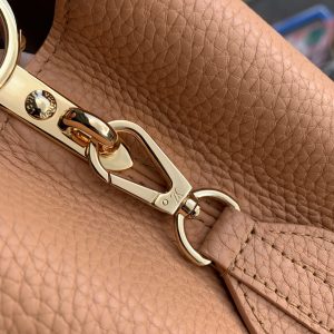Louis Vuitton Capucines Handlebag - Image 8