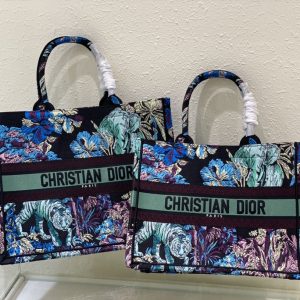 Diro Book Tote