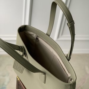 Louis Vuitton Tote Aerogram Briefcase-M22481-38 x 32.5 x 13CM - Image 5