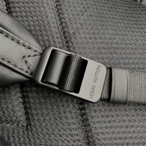 Louis Vuitton Comet Backpack M22488-37*43*17CM - Image 6
