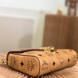 MCM Tracy Bag-23.5*13.5CM - Image 7