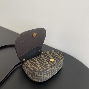 Fendi C’mon -21×6.5x15CM - Image 5