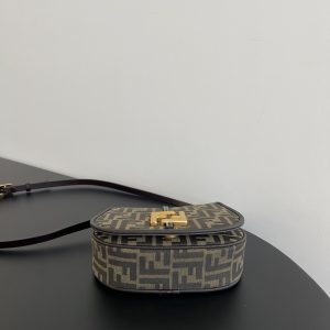 Fendi C’mon -21×6.5x15CM - Image 8