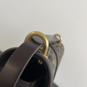 Fendi C’mon -25x7x20CM - Image 6