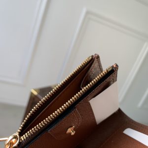 Louis Vuitton Wallet- M82381-9×11.5×1.5CM - Image 5