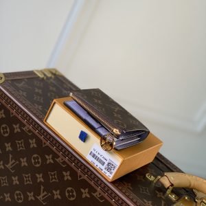 Louis Vuitton Wallet- M82381-9×11.5×1.5CM - Image 1