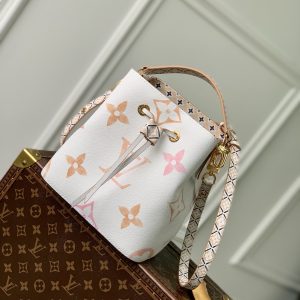 Louis Vuitton M22985 NeoNoe BB Handbag-20*20*13CM