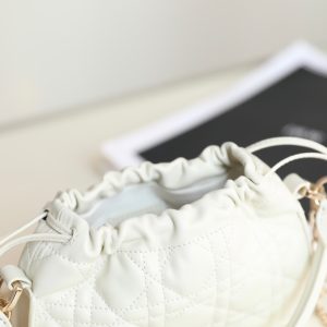 Lady Diro Bag-19 x 13 x 5CM - Image 4