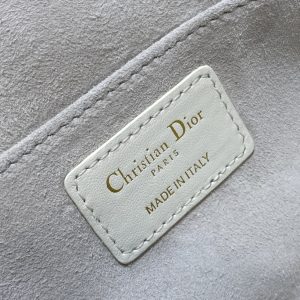 Di0r Diro Ammi Bag-31x18x13CM - Image 9