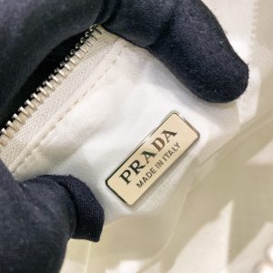 Prada Re-Edition Bag-22*15*6.5CM - Image 9