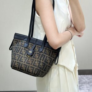 Fendi Origami Bag -15/15/19CM - Image 12
