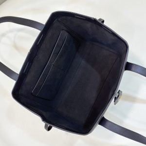 Fendi Origami Bag -27*15*27CM - Image 10