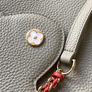 Louis Vuitton Capucines BB-27*18*9CM - Image 7