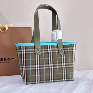 Burberry Tote-44 x 16 x 24.5CM - Image 6