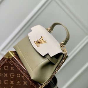 Louis Vuitton Lockme Ever 23x17x10CM - Image 2