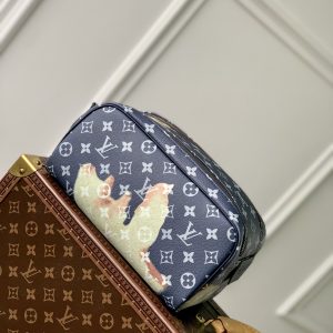 Louis Vuitton Dopp Kit-28 x 15 x 16.5CM - Image 2