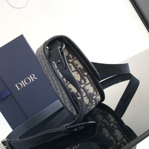 Diro Gallop Messenger Bag-20.5 x 16 x 5CM - Image 2