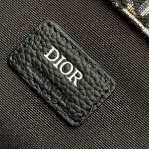 Diro Gallop Messenger Bag-28 x 22 x 7 CM - Image 9