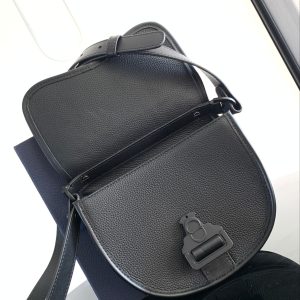 Diro Gallop Messenger Bag-20.5 x 16 x 5CM - Image 7