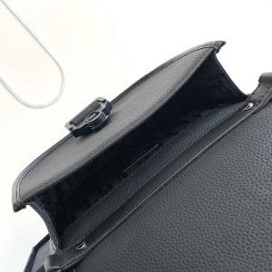 Diro Gallop Messenger Bag-20.5 x 16 x 5CM - Image 8