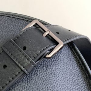 Diro Gallop Messenger Bag-28 x 22 x 7 CM - Image 6