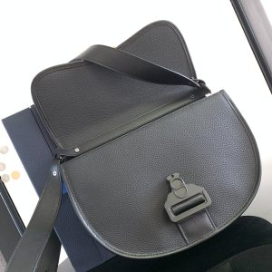 Diro Gallop Messenger Bag-28 x 22 x 7 CM - Image 7
