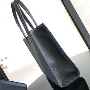 Diro Safari Tote-39 x 35 x 11CM - Image 3