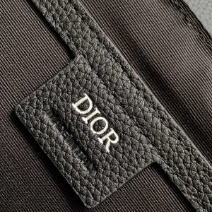 Diro Saddle Messenger Bag-31 x 23 x 8CM - Image 9