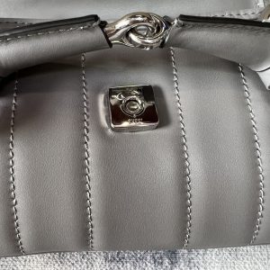 Gucci Horsebit Chain 2023-27x11x5CM - Image 7