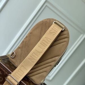 Louis Vuitton Pilot Backpack-20.0 x 30.0 x 4CM - Image 3