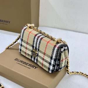 Burberry Mini Waist Bag-17 x 3.5 x 10CM - Image 4