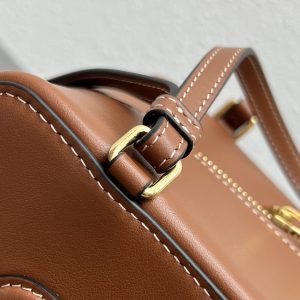 Celin Holded Handbags-20×15×13CM - Image 4