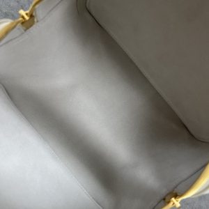 Celin Holded Handbags-20×15×13CM - Image 4