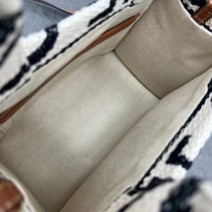 Celin Tote-26×19×13CM - Image 6