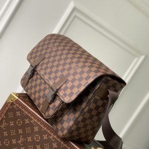 Louis Vuitton Vintage Messenger Bag-34×18×23CM - Image 2