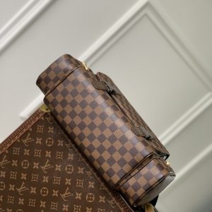 Louis Vuitton Vintage Messenger Bag-35×12×30CM - Image 5