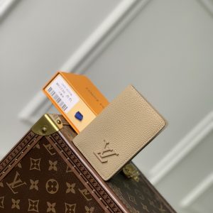 Louis Vuitton Aerogram Wallet-8 x 11 x 1CM