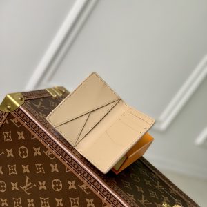 Louis Vuitton Aerogram Wallet-8 x 11 x 1CM - Image 6