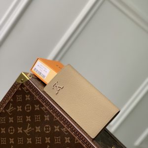 Louis Vuitton Wallet-10*19*2CM - Image 3