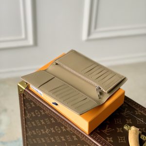 Louis Vuitton Wallet-10*19*2CM - Image 6