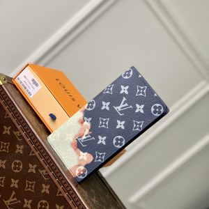 Louis Vuitton Wallet-10*19*2CM - Image 1