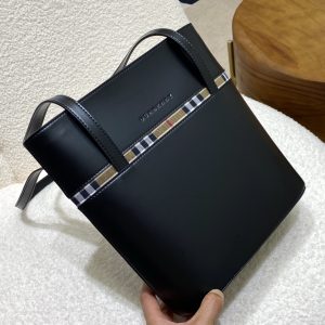 Burberry Tote - Image 4