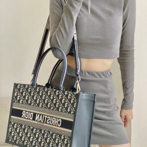 Diro Small Book Tote-36.5CM - Image 12