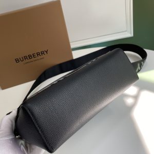 Burberry Vintage Bag-25 x 8.5 x 185CM - Image 5